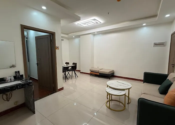 Apartment Jcal Building Next To Aiports Okada, Solaire Moa
