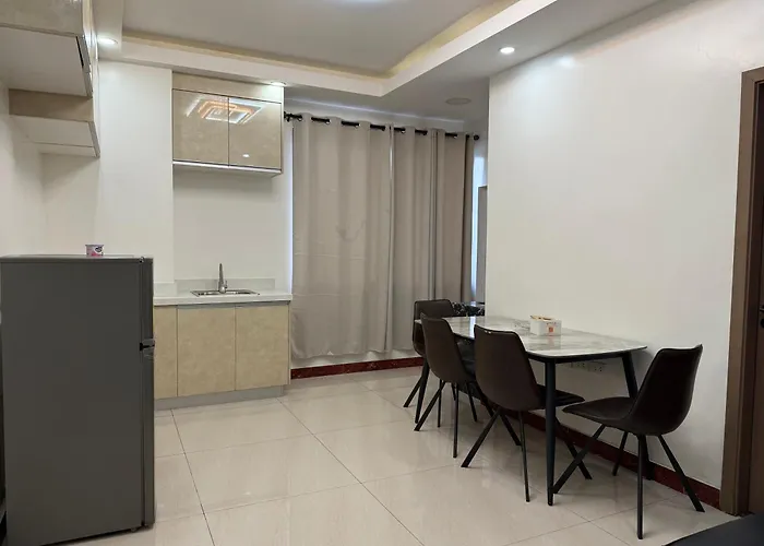 Jcal Building Next To Aiports Okada, Solaire Moa Apartment *