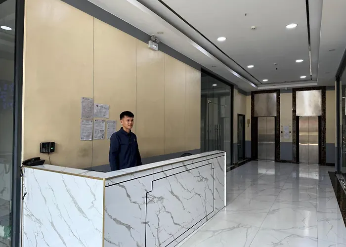 Jcal Building Next To Aiports Okada, Solaire Moa * Manila