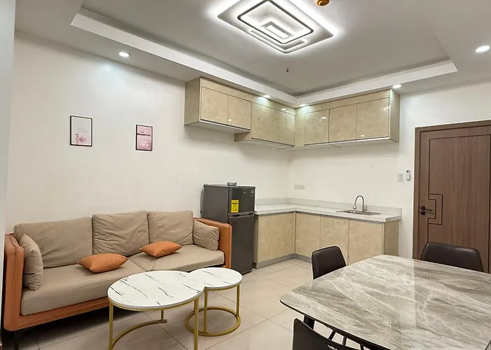 Apartment Jcal Building Next To Aiports Okada, Solaire Moa